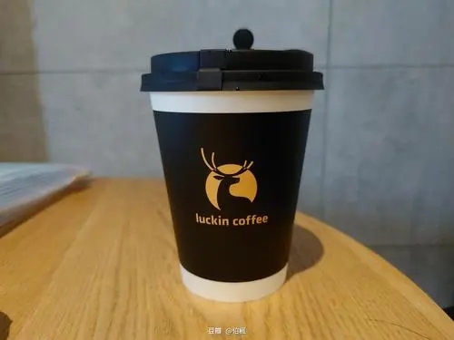 瑞幸咖啡加盟电话：4001889875